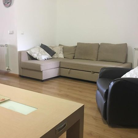Apartamentos Turisticos Rio Gallego Fontellas  Buitenkant foto