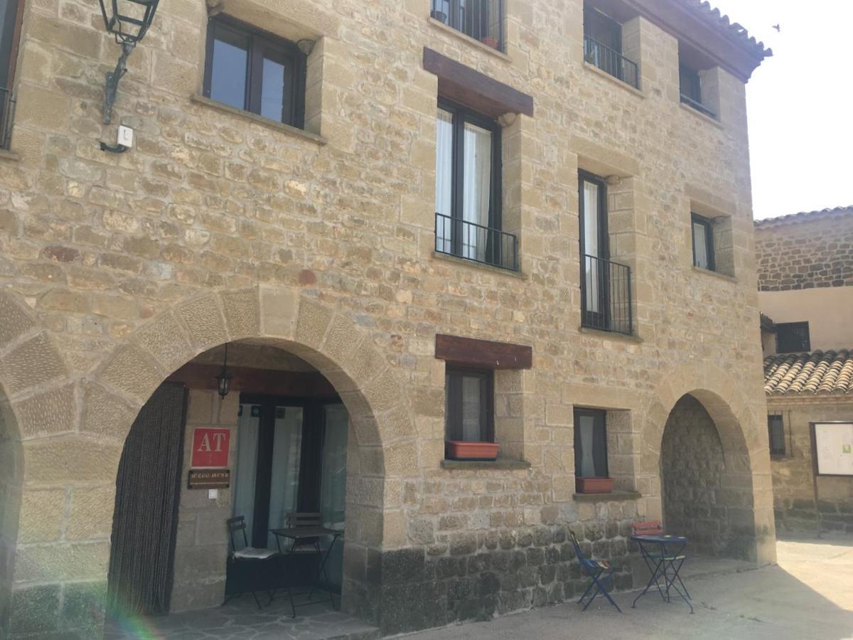 Apartamentos Turisticos Rio Gallego Fontellas  Buitenkant foto